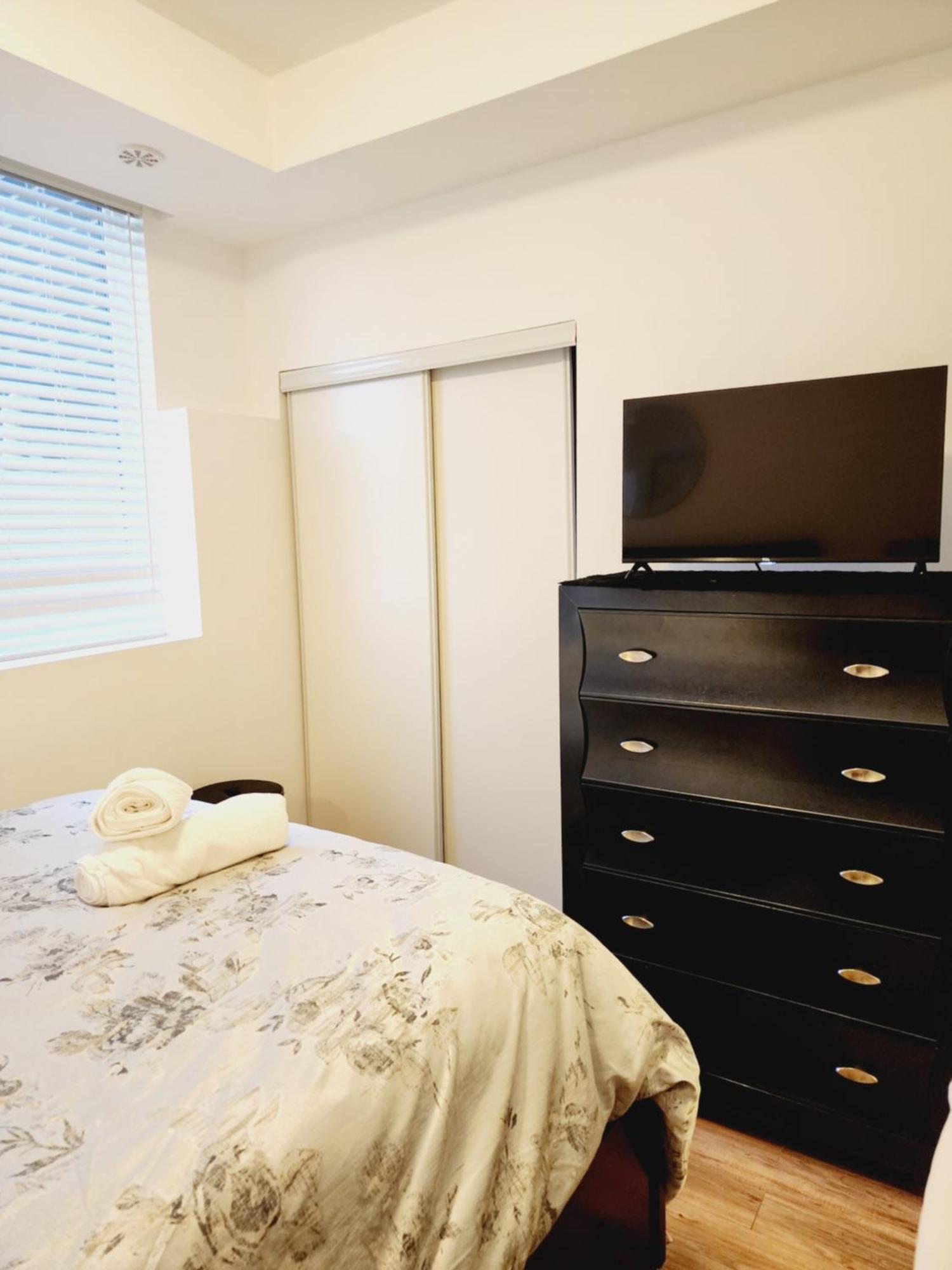 Beautiful Townhouse Near Yorkdale Mall, Wilson Subway Appartement Toronto Buitenkant foto
